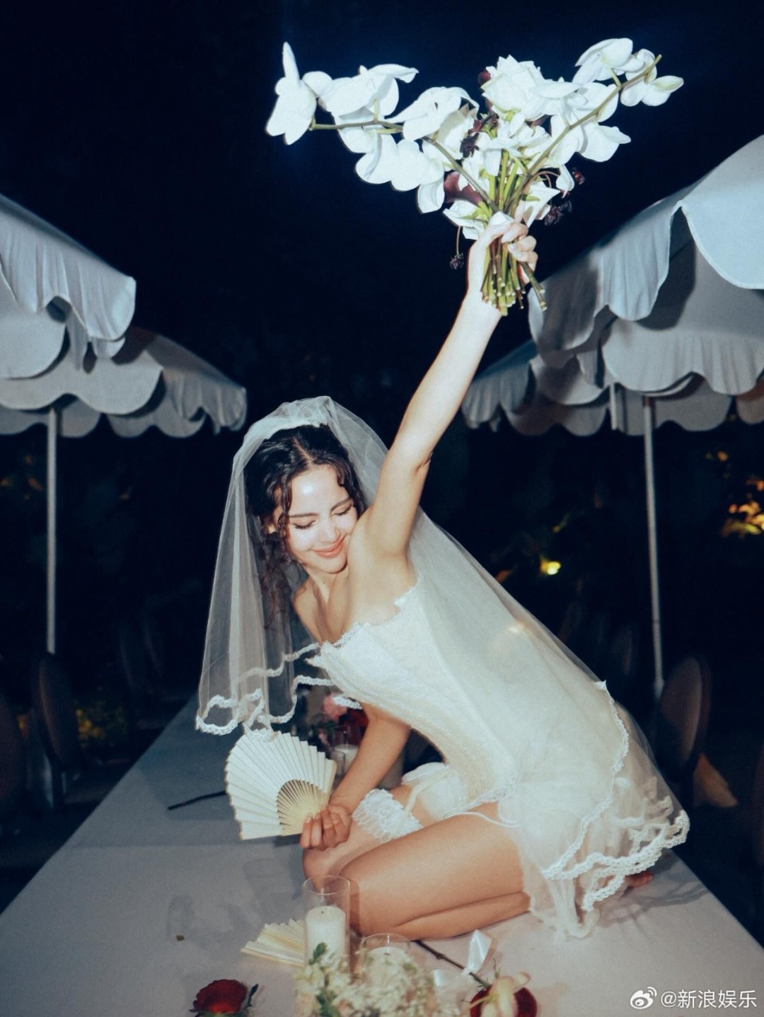 ̩��Ů��Yaya�ٰ��ǰ�ɶ� ���̿��ɫ��ɴ���Ը�