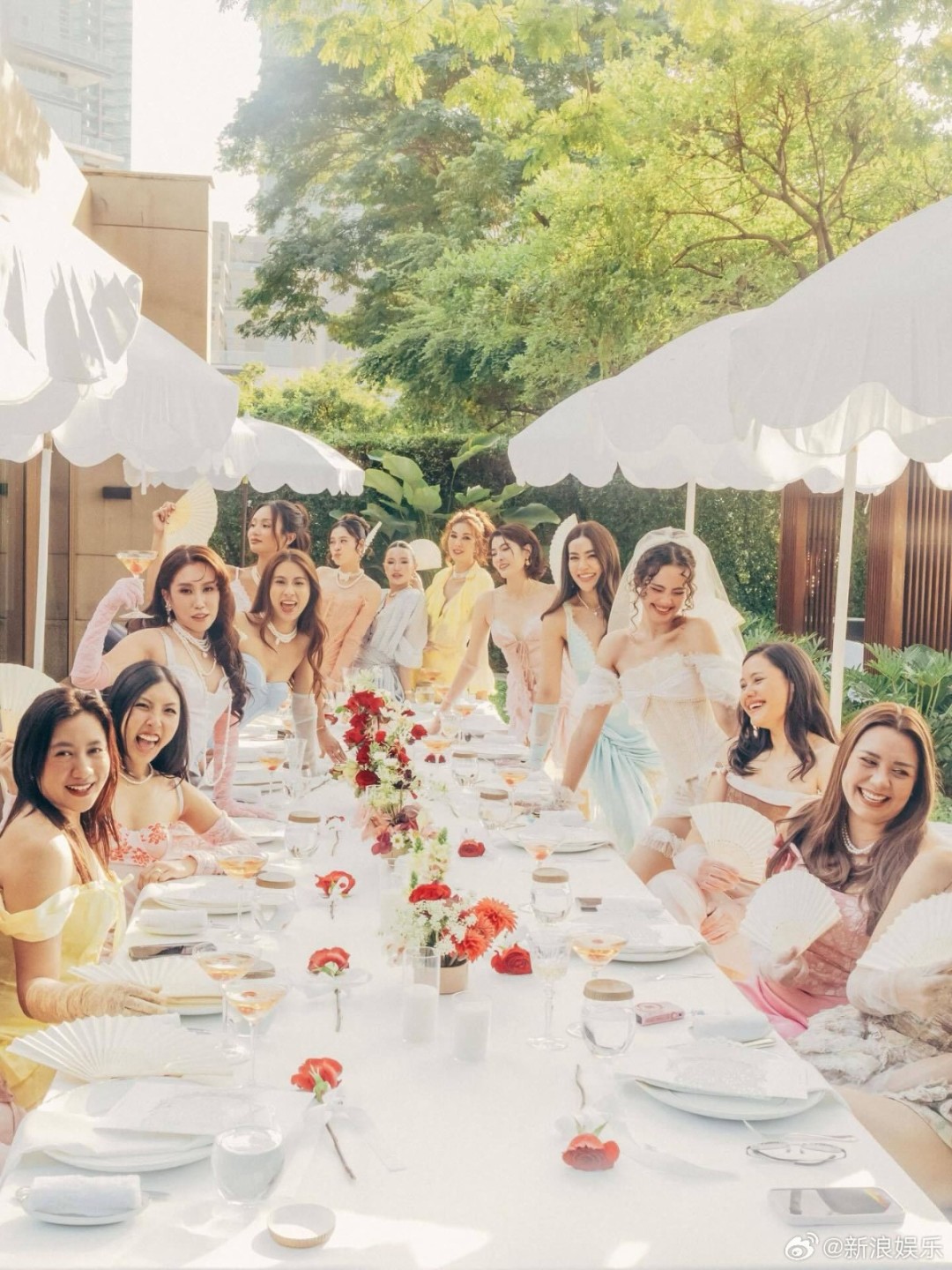 ̩��Ů��Yaya�ٰ��ǰ�ɶ� ���̿��ɫ��ɴ���Ը�