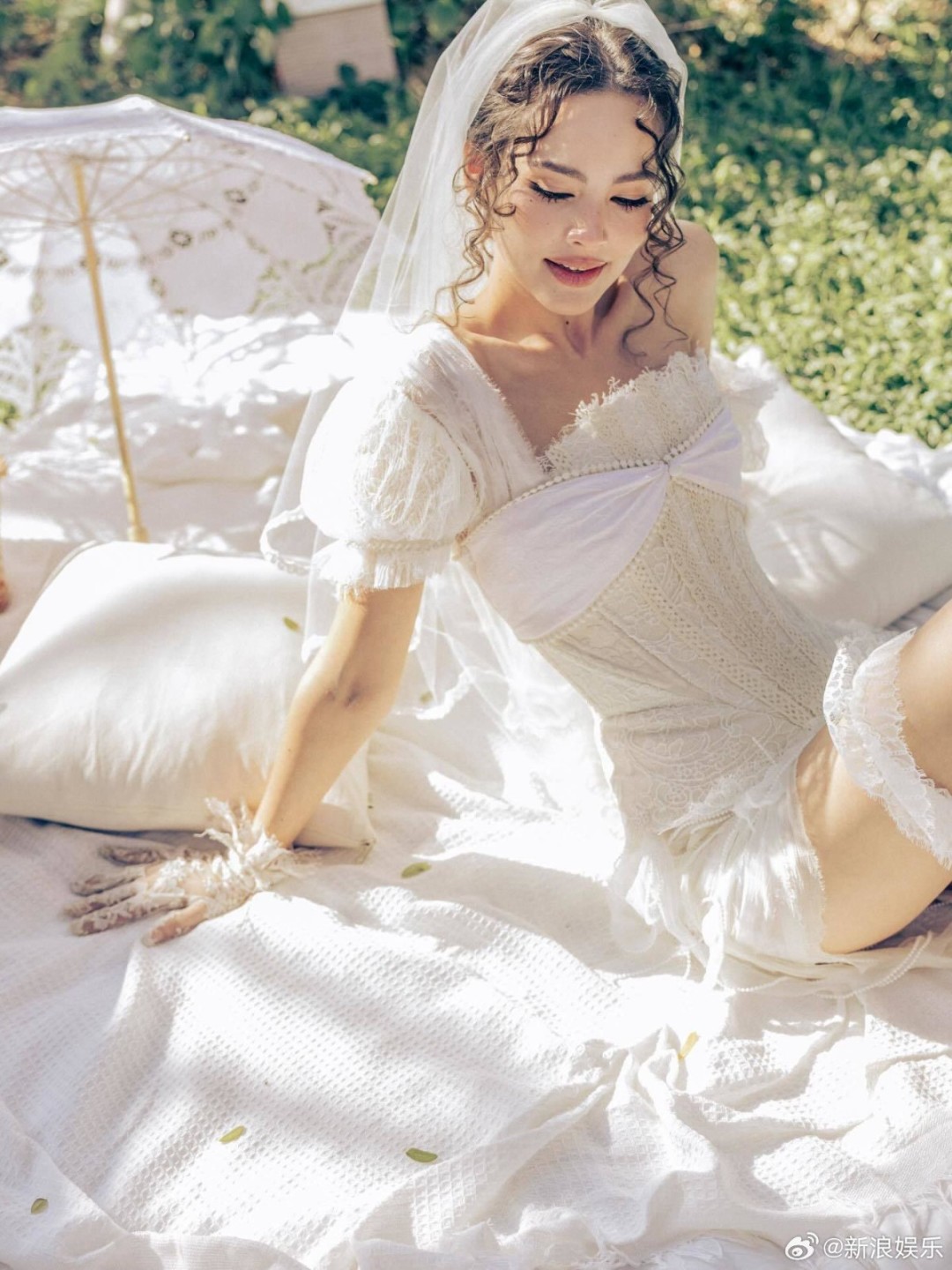 ̩��Ů��Yaya�ٰ��ǰ�ɶ� ���̿��ɫ��ɴ���Ը�