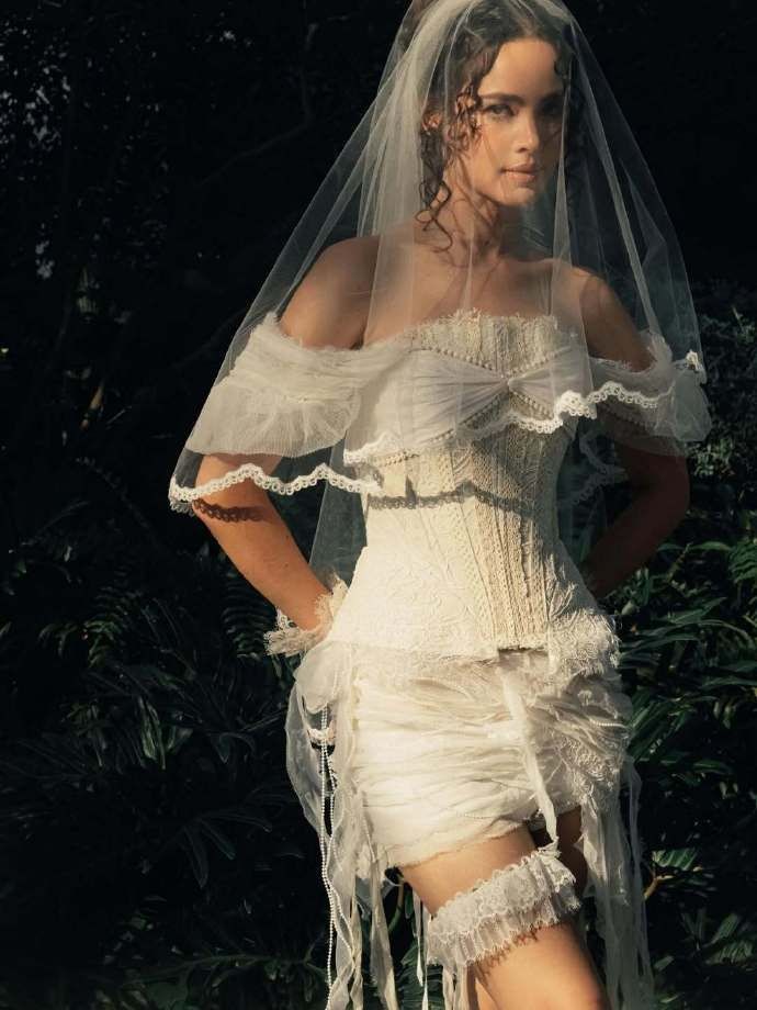 ̩��Ů��Yaya�ٰ��ǰ�ɶ� ���̿��ɫ��ɴ���Ը�