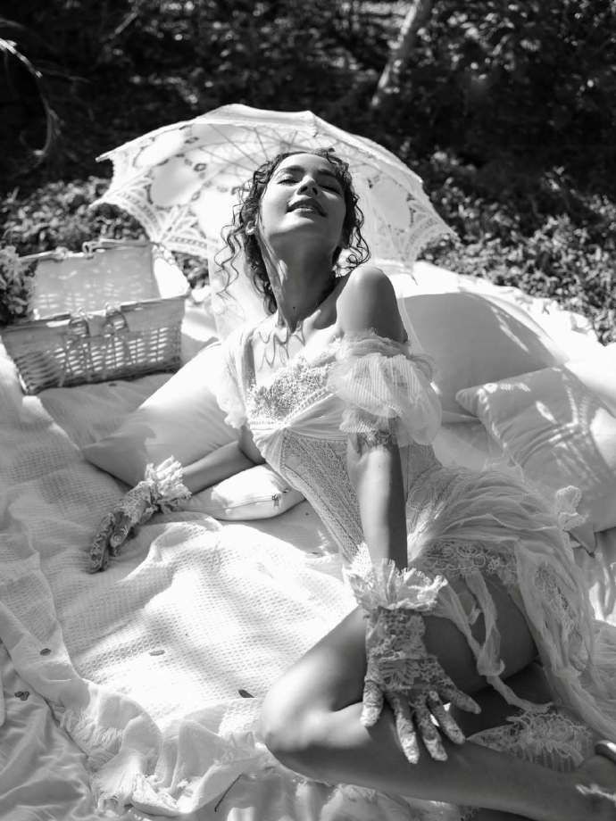 ̩��Ů��Yaya�ٰ��ǰ�ɶ� ���̿��ɫ��ɴ���Ը�