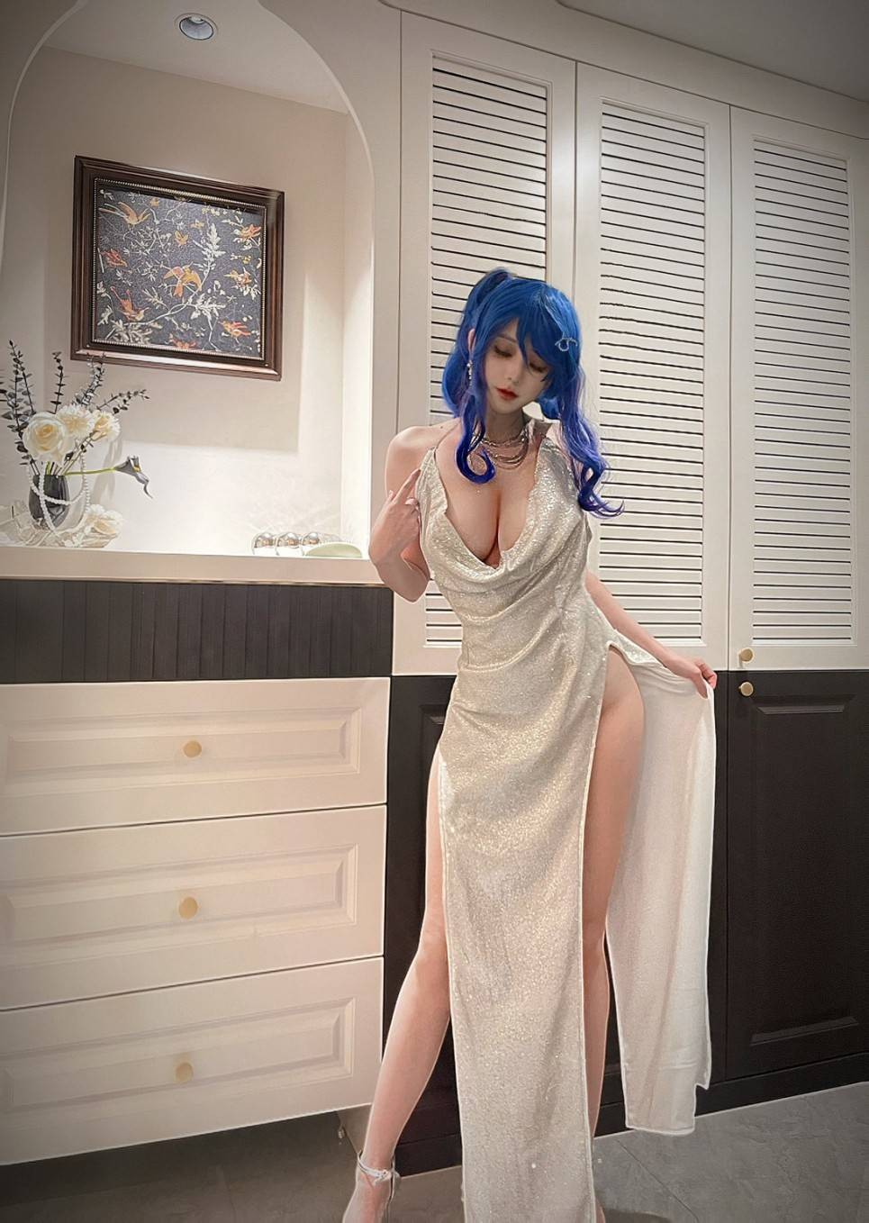 ��ŮCoser����ʿ��ʦ�϶�������̫�Ը� �����Ķ���