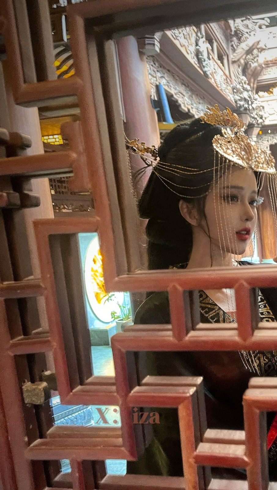 ��ŮCoser����ʿ��ʦ�϶�������̫�Ը� �����Ķ���