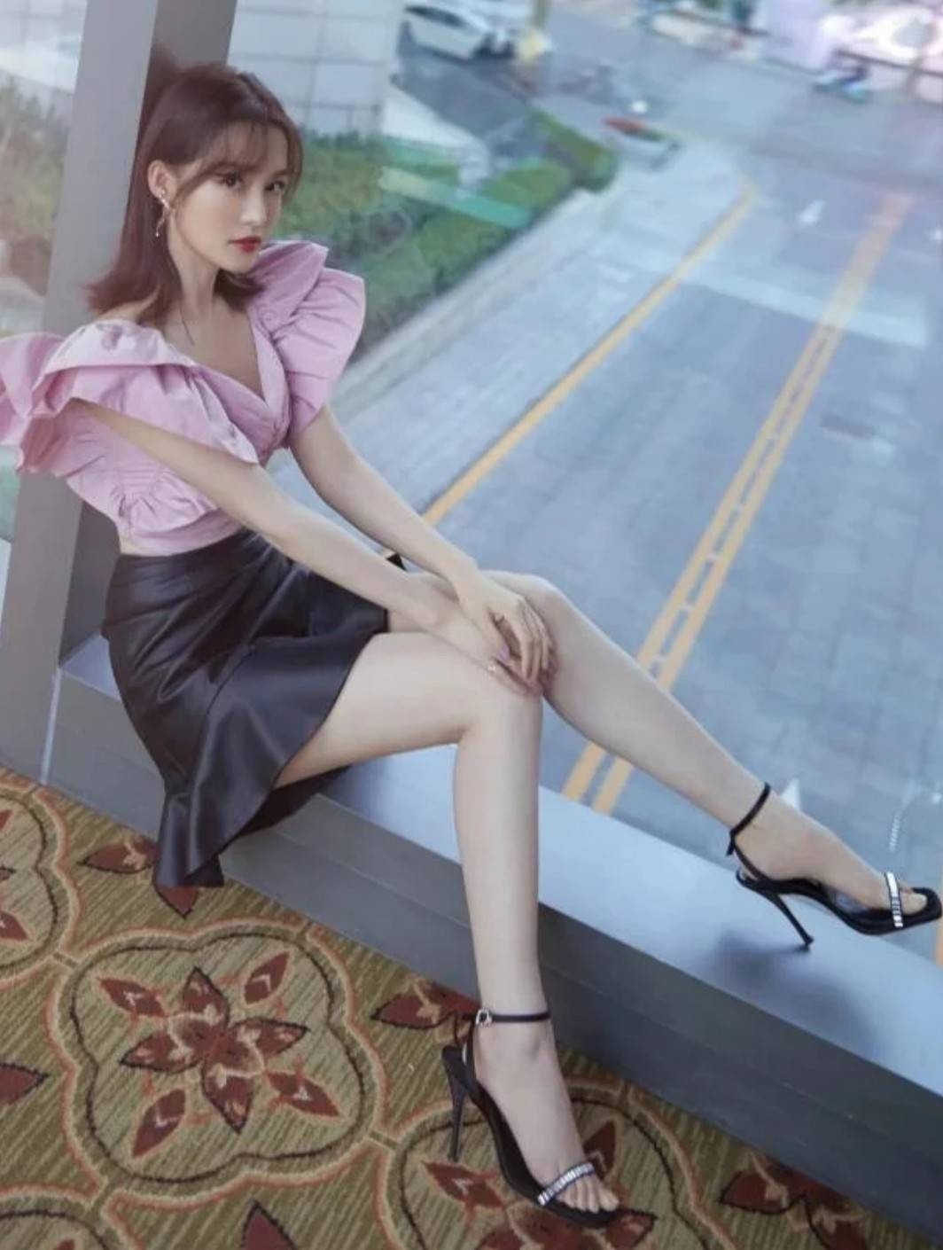 ��һ�ں���ͼ�Ʒ�ϵ�� ��Ů������ô����ôϸ��