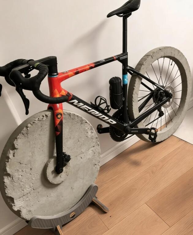 3DM����һ�̵�1635�� һ��Ů��Ӳ�ǿ��������˺�