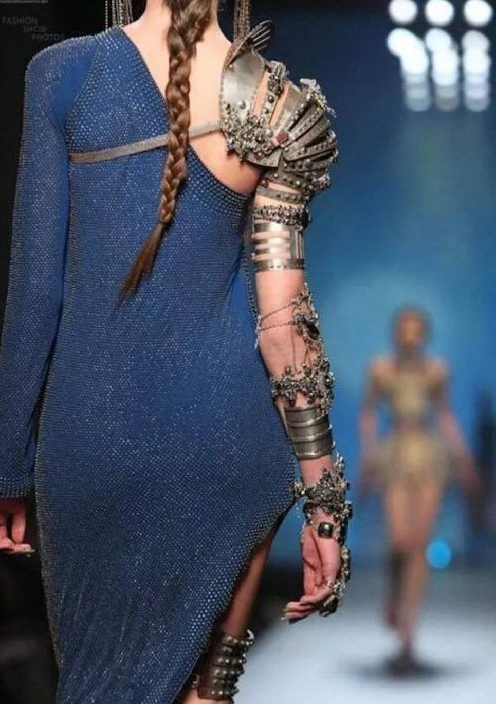 ���帣����ͼ�Ʒ�ϵ�� ��¶���ӵĽ�㶼�����ĺ�