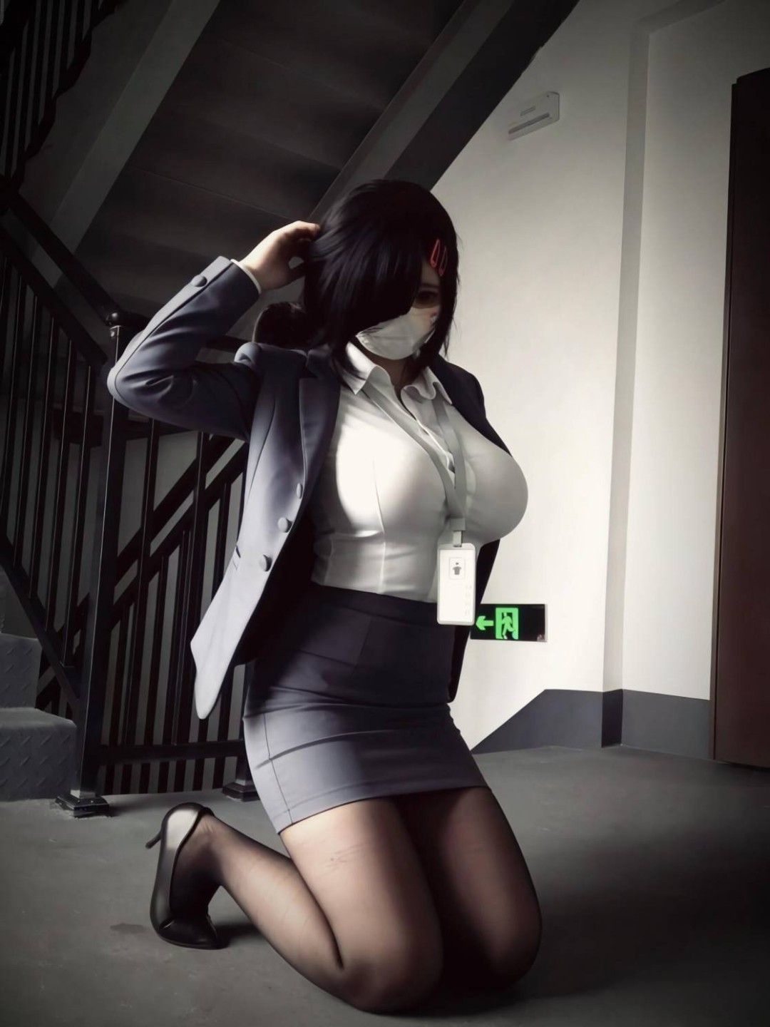 ��һ�ں���ͼ�Ʒ�ϵ�� ��Ů���·����������㽡��