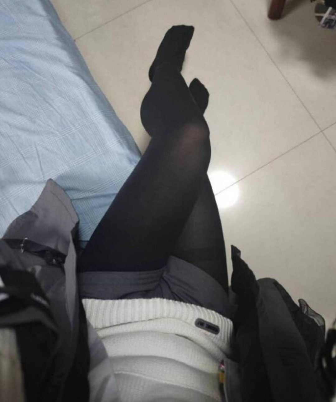 ��һ�ں���ͼ�Ʒ�ϵ�� ��Ů���·����������㽡��