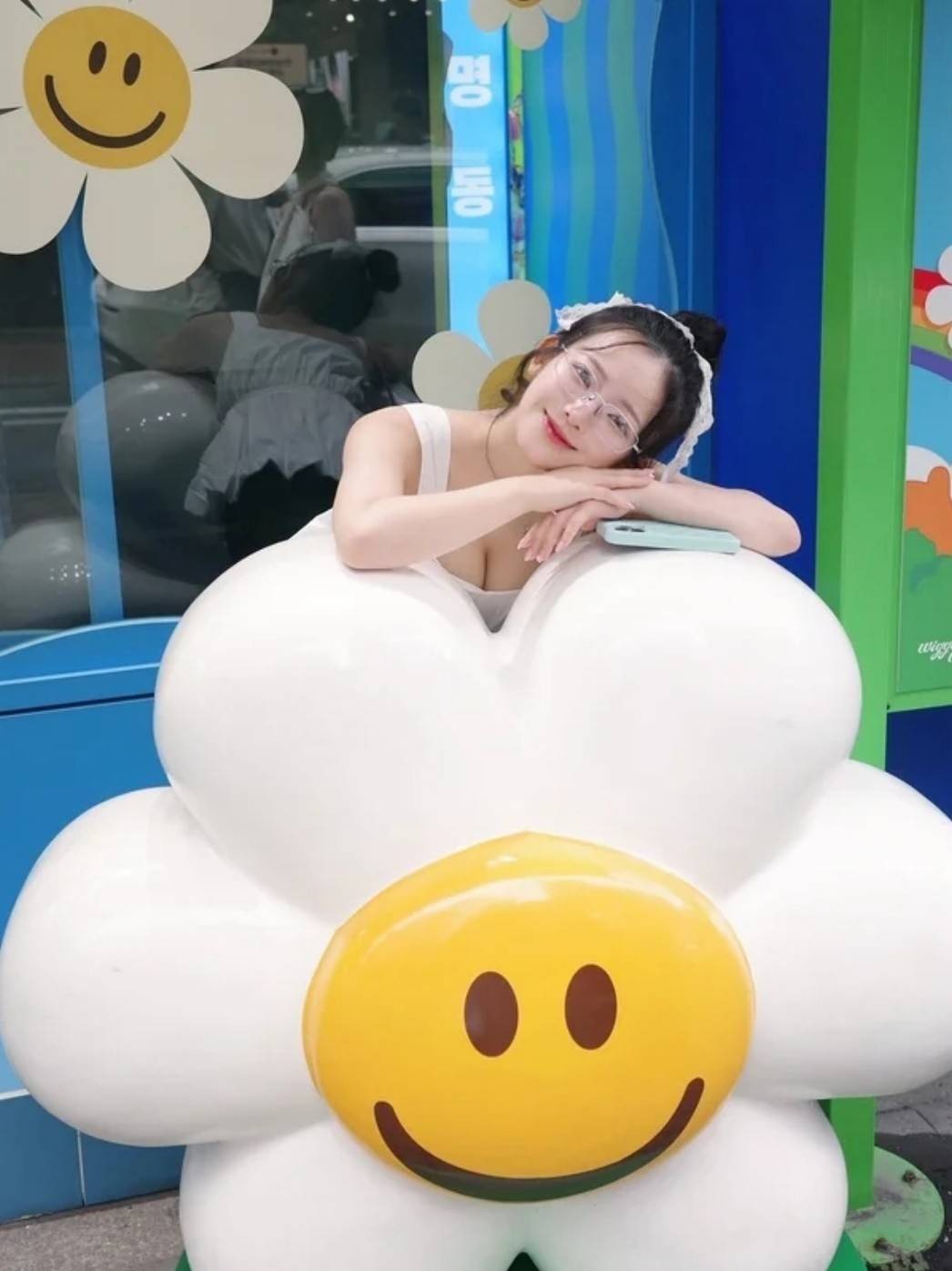 ��һ�ں���ͼ�Ʒ�ϵ�� ��Ů���·����������㽡��