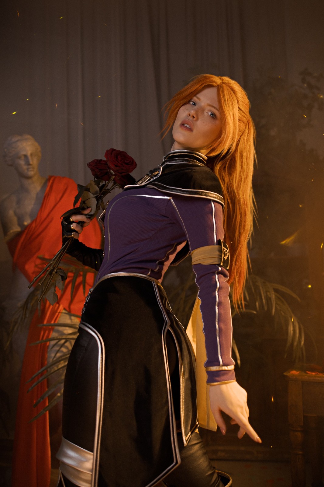 ������ŮCos������Σ��9������˿ �Ը���������