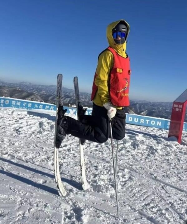 3DM����һ�̵�1652�� ����Ů��ζ������Ľ�ޱ�