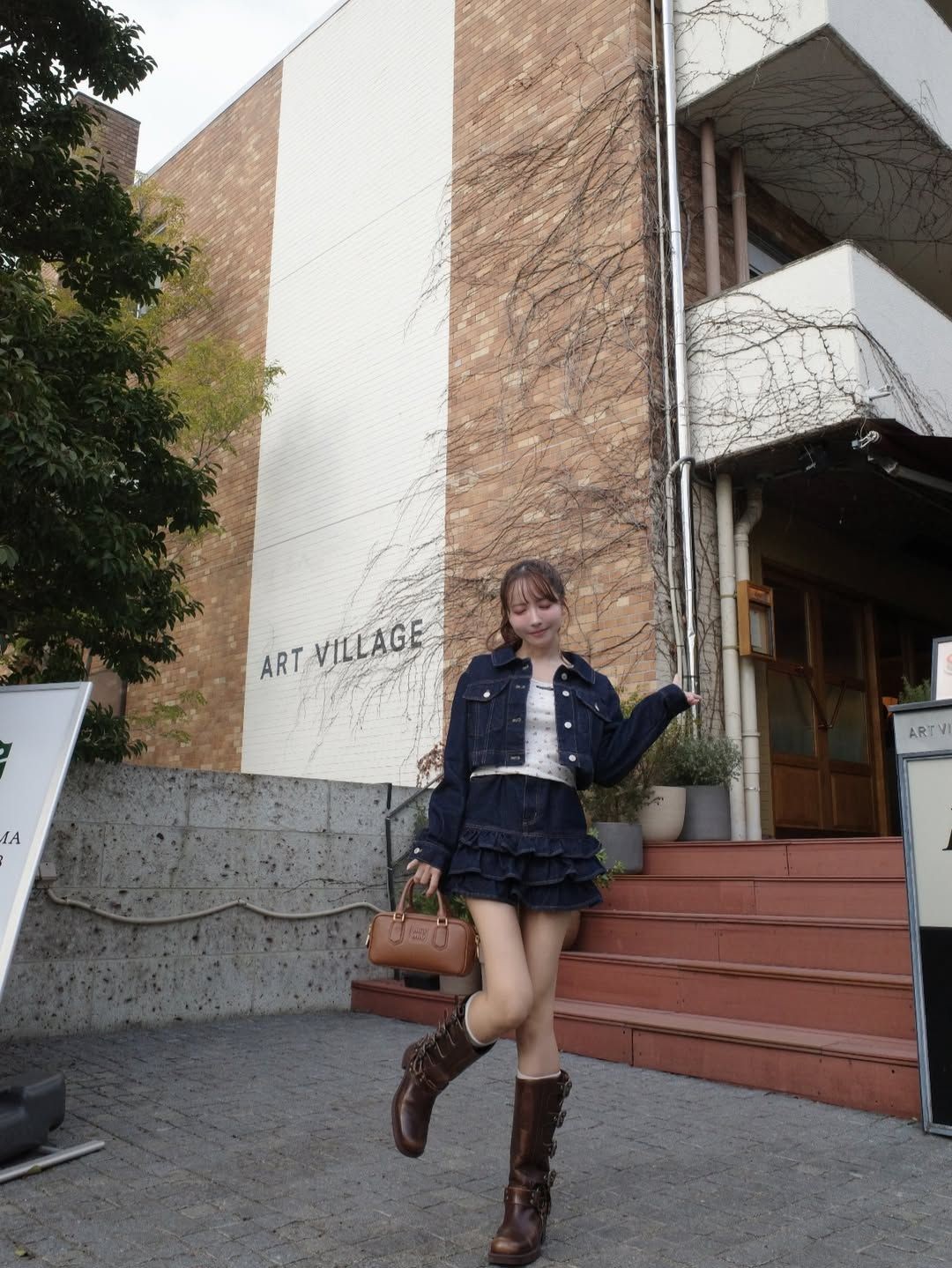 �ձ�Ů�����������¸���ͼ�� ���εε�����