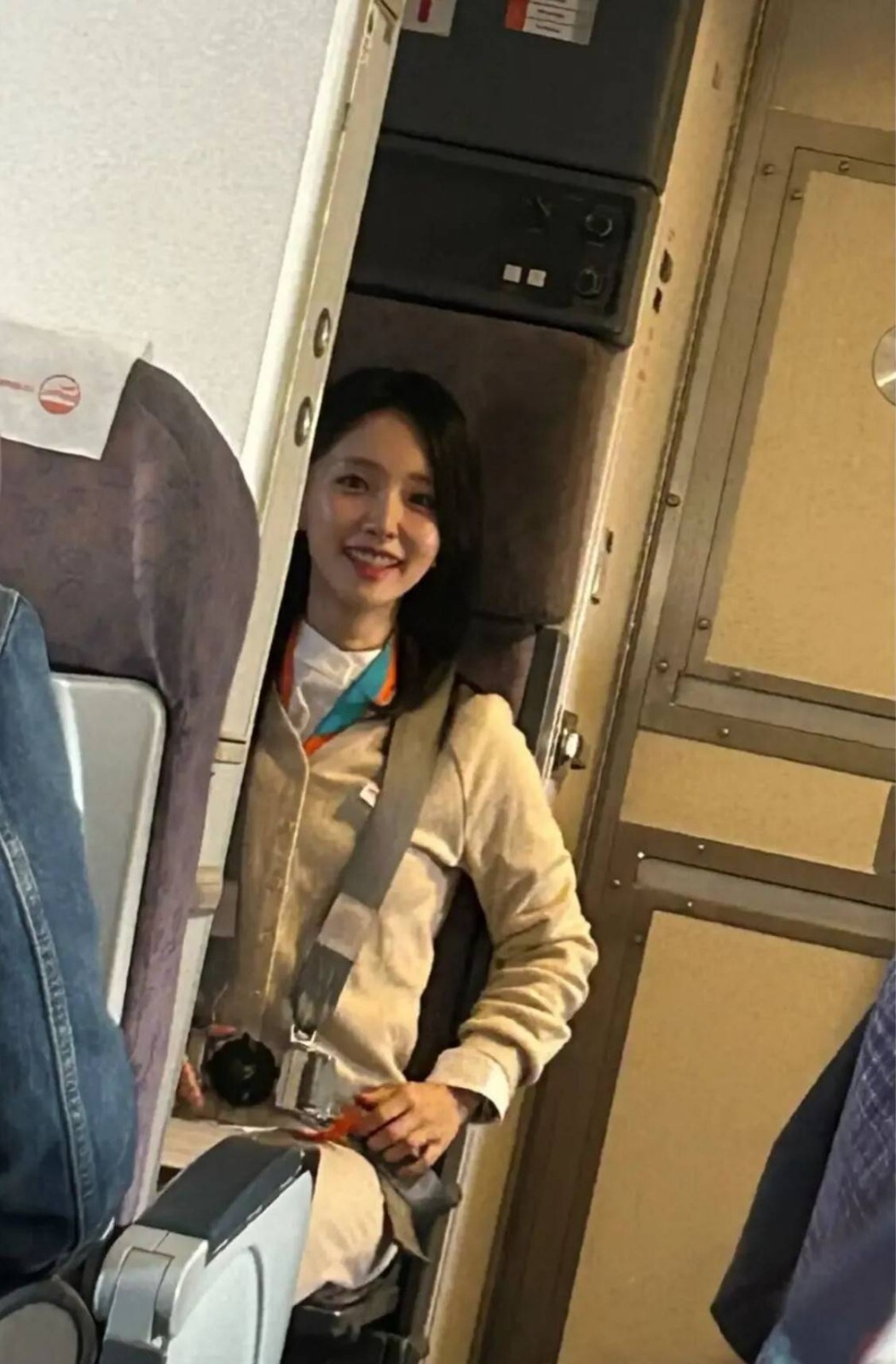 ��һ�ں���ͼ�Ʒ�ϵ�� ��������þ߱�ʲô������