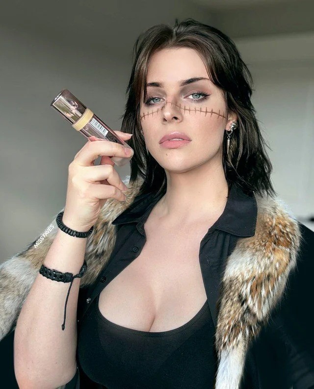 ������ŮCos������Σ�����˳߷��� ������Χ����