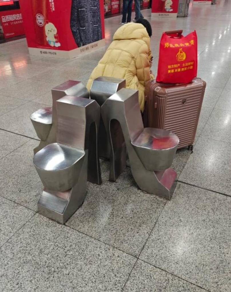 3DM����һ�̵�1662�� ����Ů������������Χ��