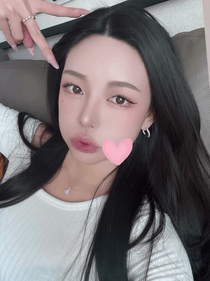 �����군��Ů��Ա����ͼ ����˿͸��װ�Ժ�����