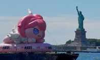 Huge Doro appears in New York's "Goddess of Victory" summer linkage marketing